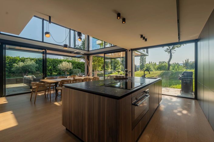 Image No.19-House for sale