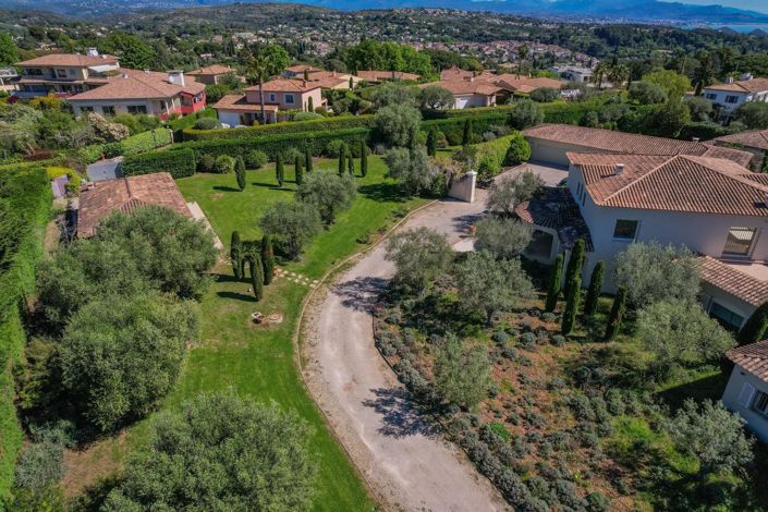 Image No.13-House for sale