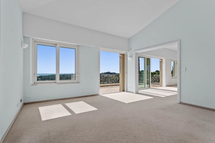 Image No.23-House for sale