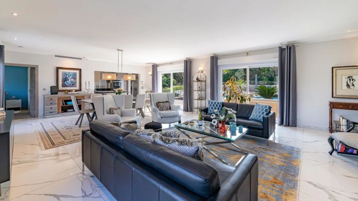 Image No.10-5 Bed House for sale