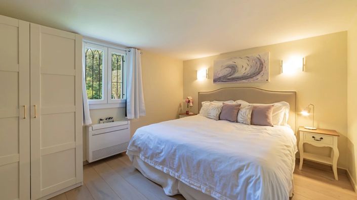 Image No.21-5 Bed House for sale