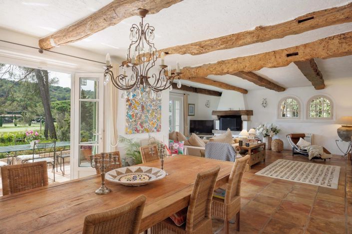 Image No.13-6 Bed House for sale