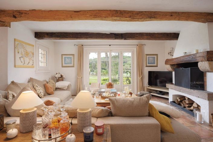 Image No.16-6 Bed House for sale