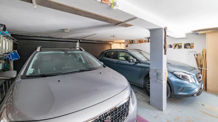 Image No.17-5 Bed House for sale