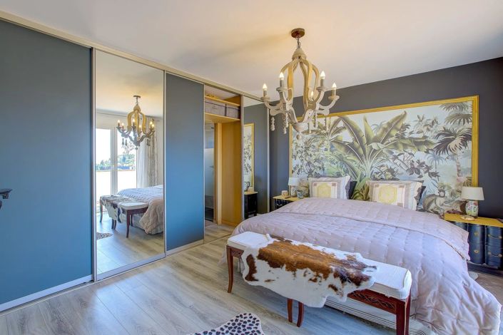 Image No.7-4 Bed House for sale