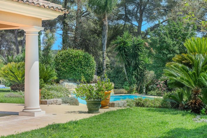 Image No.10-4 Bed House for sale