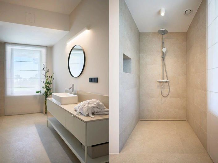 Image No.16-6 Bed House for sale