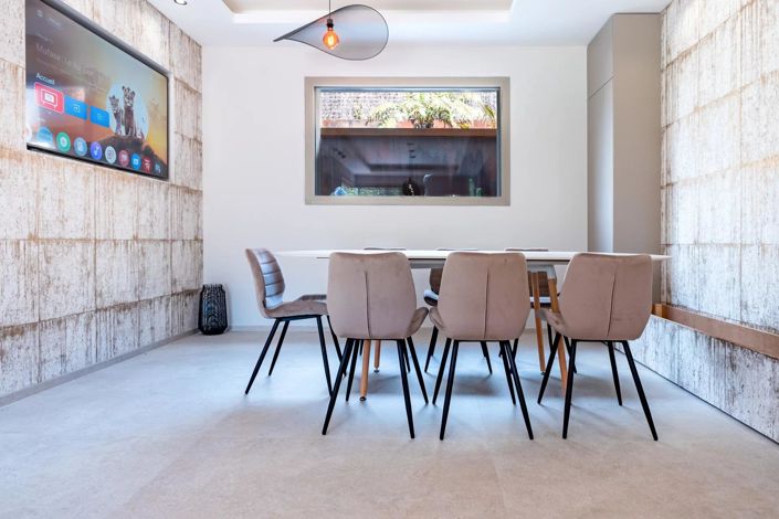 Image No.10-4 Bed House for sale