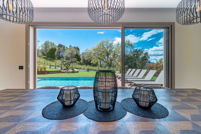 Image No.13-4 Bed House for sale