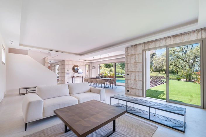 Image No.15-4 Bed House for sale