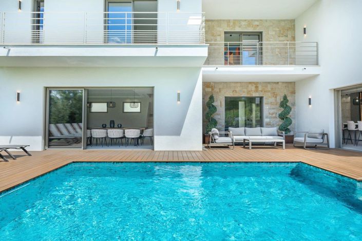 Image No.34-4 Bed House for sale