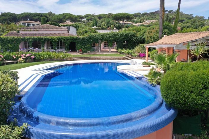 Image No.4-5 Bed House for sale