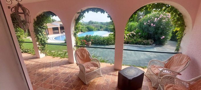 Image No.9-5 Bed House for sale