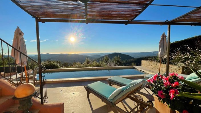 Image No.2-4 Bed House for sale