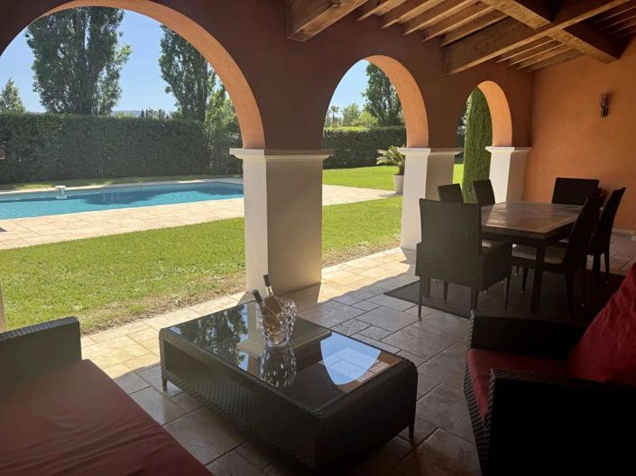 Image No.8-4 Bed House for sale