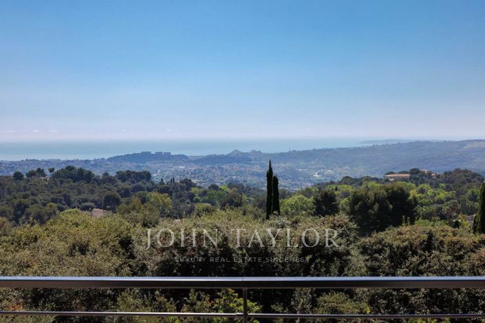 Image No.16-5 Bed House for sale