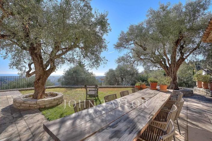 Image No.13-6 Bed House for sale