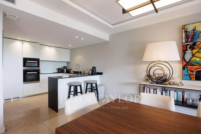 Image No.3-3 Bed Apartment for sale