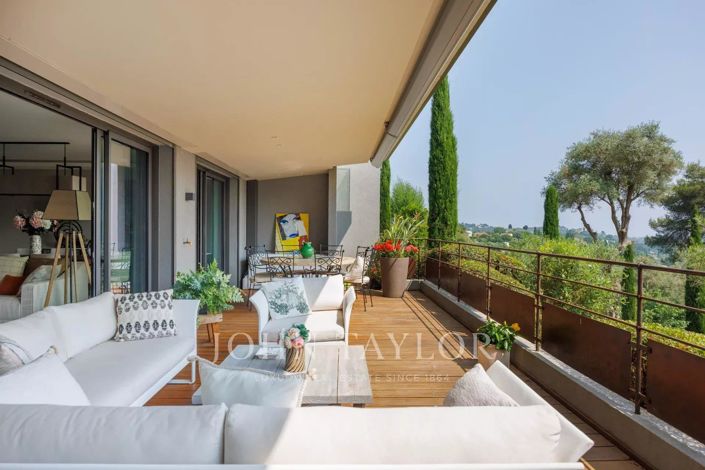 Image No.7-3 Bed Apartment for sale