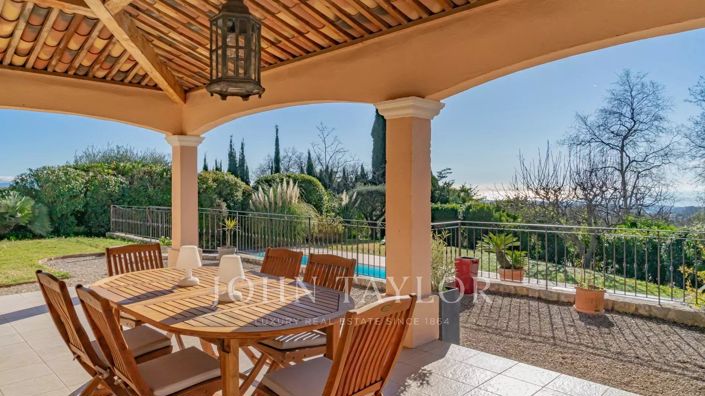 Image No.4-4 Bed House for sale