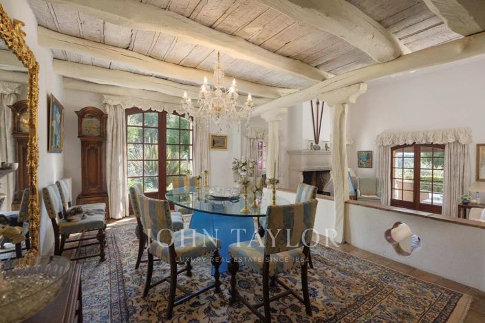 Image No.12-5 Bed House for sale