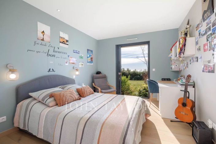 Image No.11-4 Bed House for sale