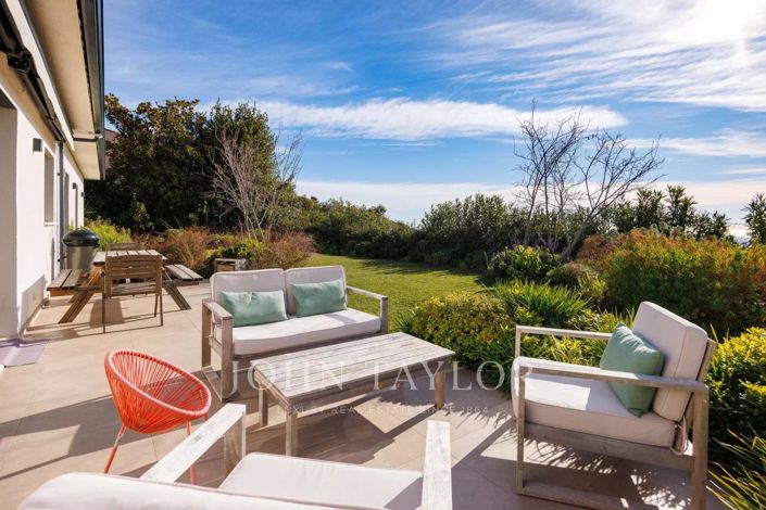 Image No.4-4 Bed House for sale