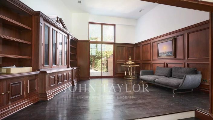 Image No.16-7 Bed House for sale