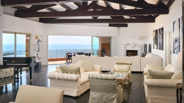 Image No.5-7 Bed House for sale