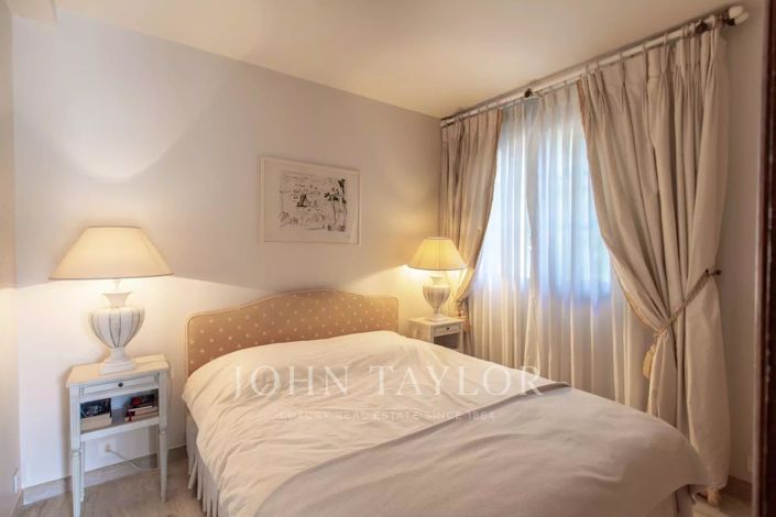 Image No.15-3 Bed House for sale