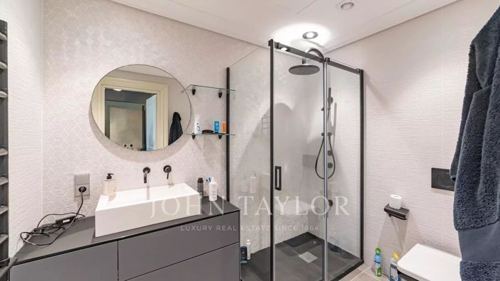 Image No.12-Appartement de 6 chambres à vendre à Vallauris