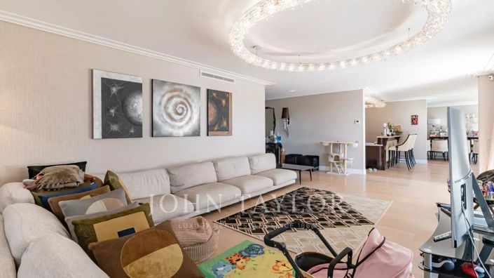 Image No.5-Appartement de 6 chambres à vendre à Vallauris