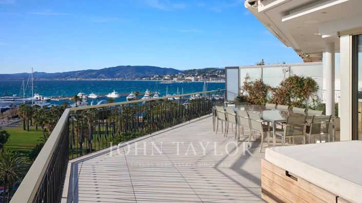 Image No.2-5 Bed Apartment for sale