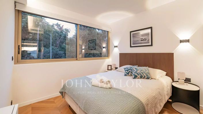 Image No.10-3 Bed Apartment for sale