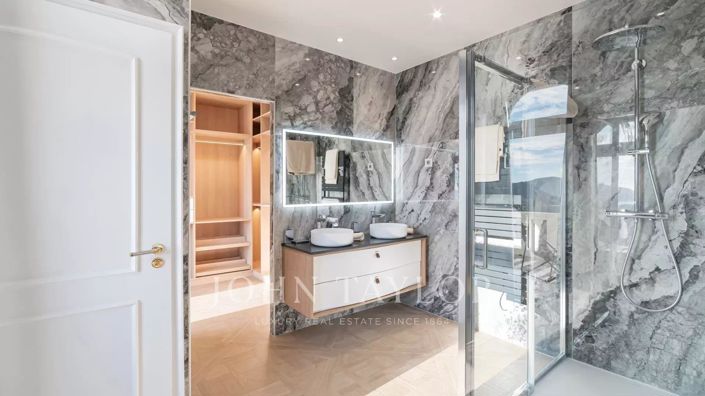 Image No.14-6 Bed House for sale