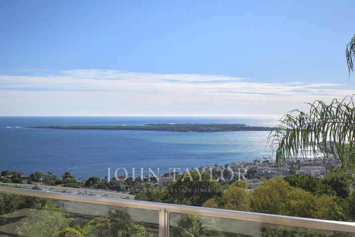 Image No.4-5 Bed House for sale