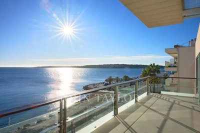 3 Bed Apartment for sale