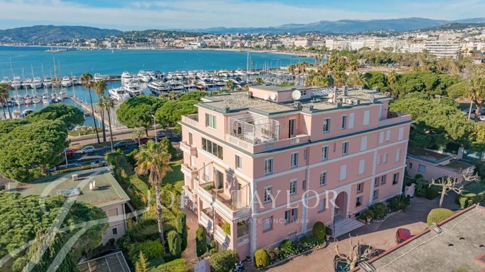 Image No.12-2 Bed Apartment for sale