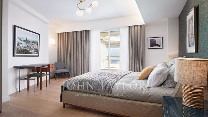 Image No.10-3 Bed Apartment for sale