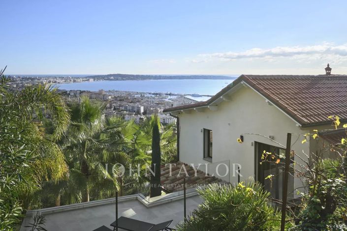 Image No.4-5 Bed House for sale