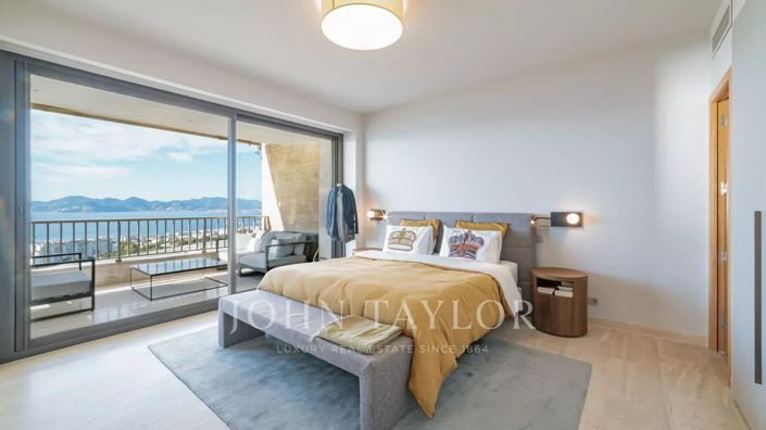 Image No.9-3 Bed Apartment for sale