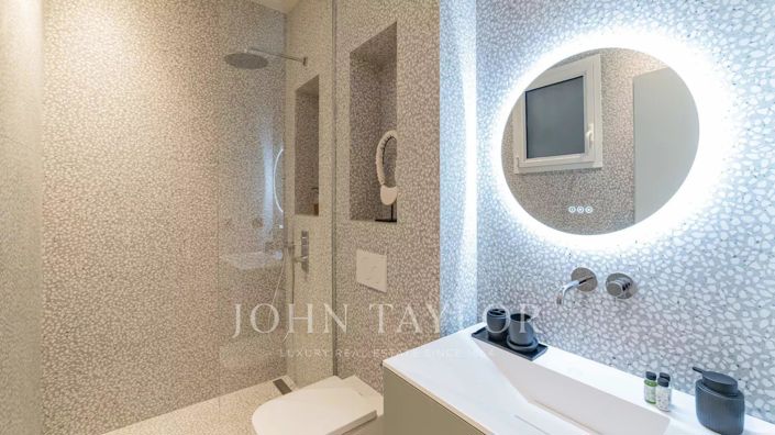 Image No.12-3 Bed Apartment for sale