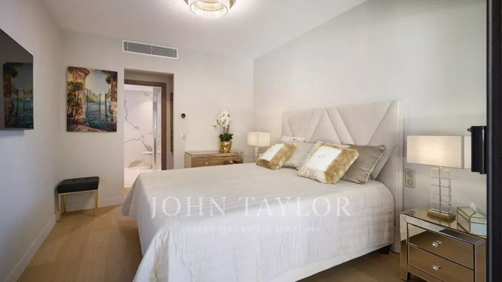 Image No.18-3 Bed Apartment for sale