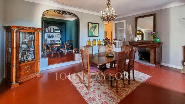 Image No.6-9 Bed House for sale