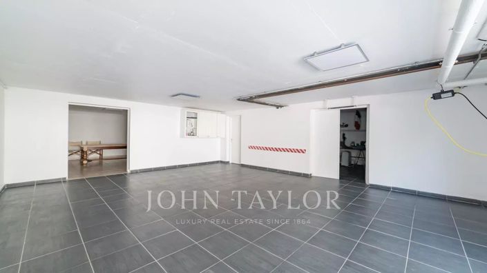 Image No.13-3 Bed House for sale