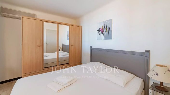 Image No.9-1 Bed Apartment for sale