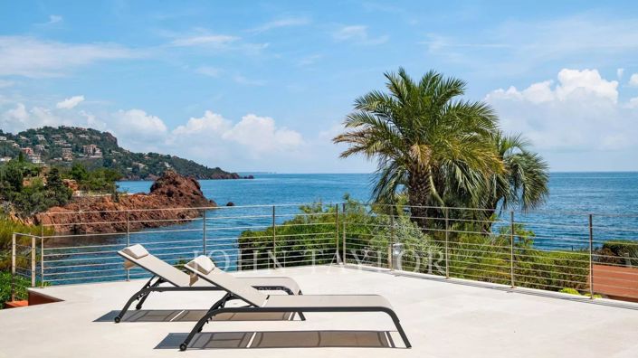 Image No.9-9 Bed House for sale