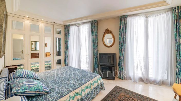 Image No.10-3 Bed Apartment for sale