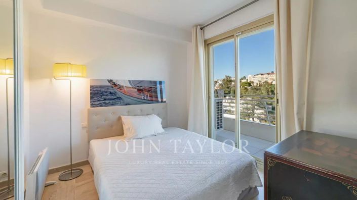 Image No.13-4 Bed Apartment for sale