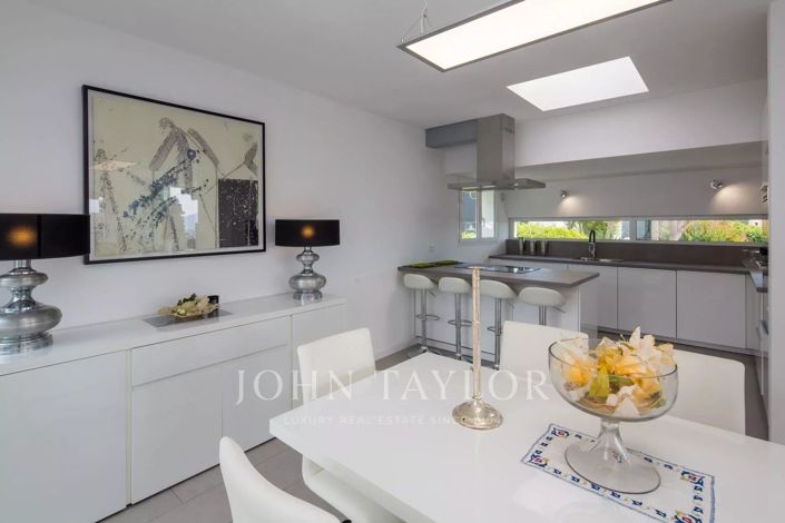 Image No.4-5 Bed House for sale